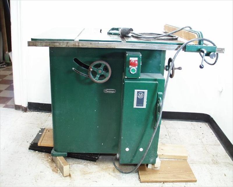 YatesAmerican Table Saw US 450.00 (Crivitz, Wisconsin