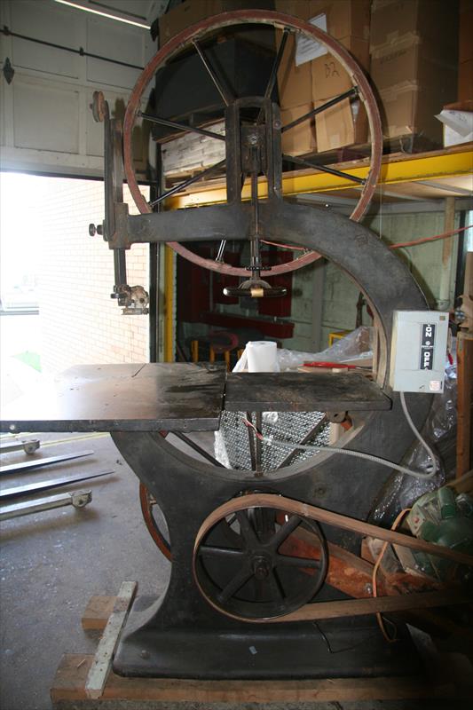 Jos. O Colladay 36" Band Saw. Tilting table Worki US 750.00