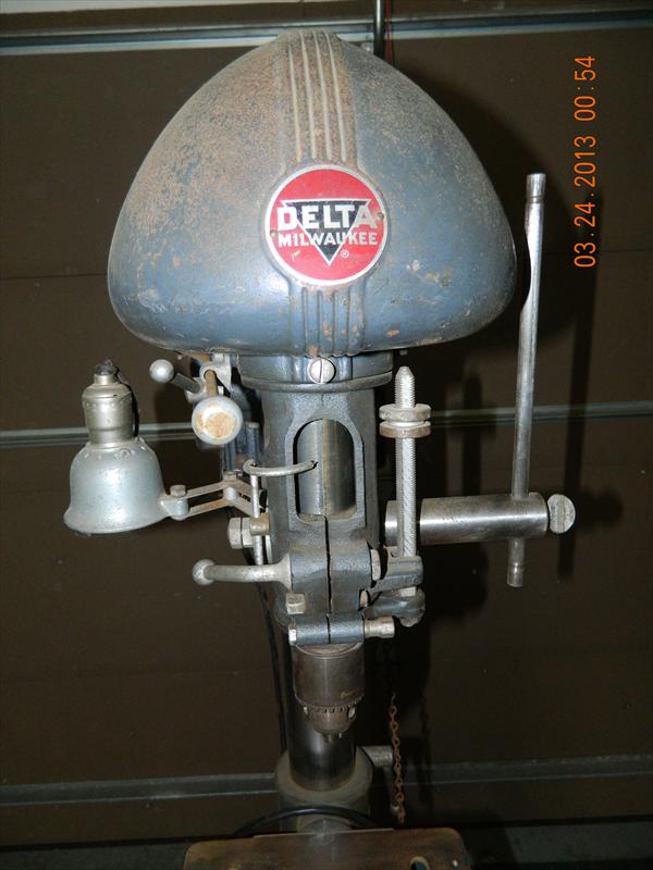 Delta Drill Press DP220 14" Floor with Light + US 300.00 (Stillwater/St. Paul, MN